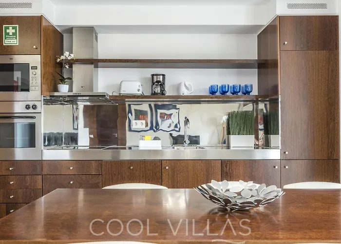 Ocean's Nest - Walking Distance To * Albufeira